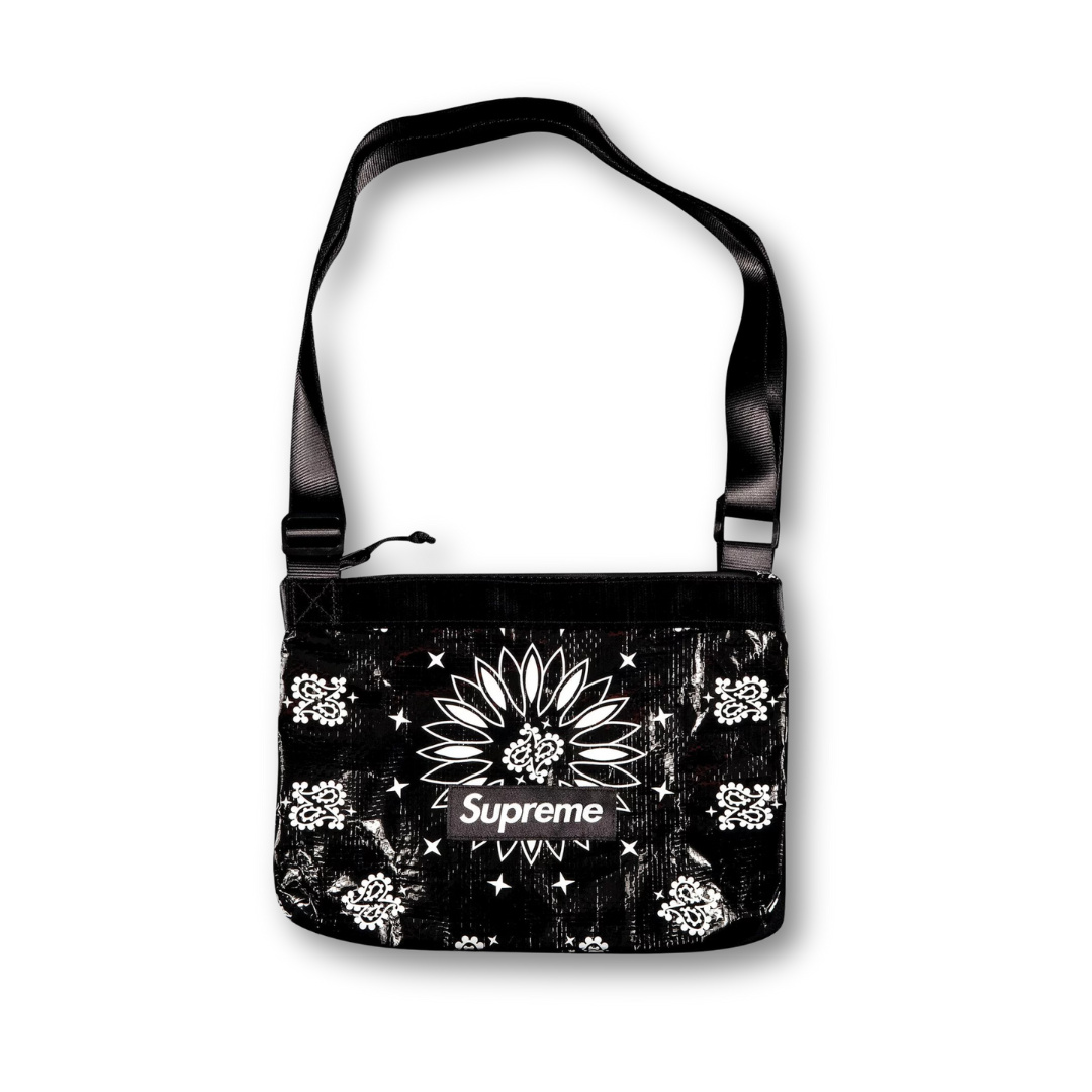 Supreme Bandana Tarp Side Bag Black – Drop Streetwear