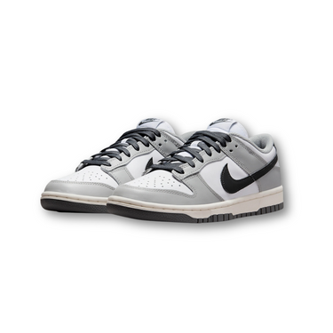 Nike Dunk Low Light Smoke Grey (W)