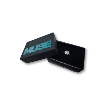 Jimin 'MUSE' Smeraldo Garden Signet Ring