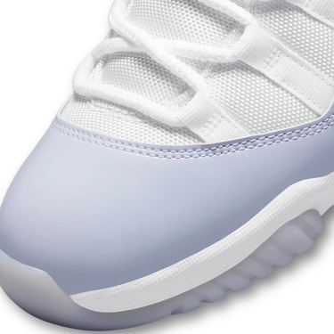 Air Jordan 11 Retro Low Pure Violet (W)