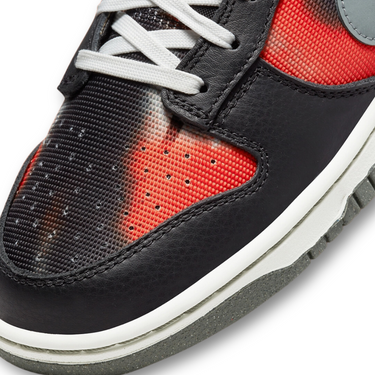 Nike Dunk Low Graffiti Black Red
