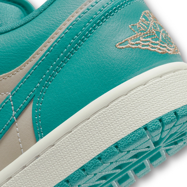 Jordan 1 Low Tropical Teal (W)