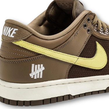 Nike Dunk Low SP Undefeated Canteen Dunk vs. AF1 Pack