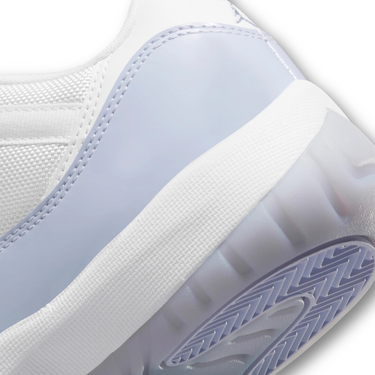 Air Jordan 11 Retro Low Pure Violet (W)