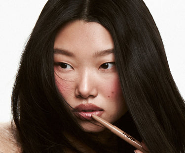 Rhode Peptide Lip Shape Bend