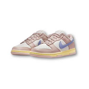 Nike Dunk Low Pink Oxford (W)