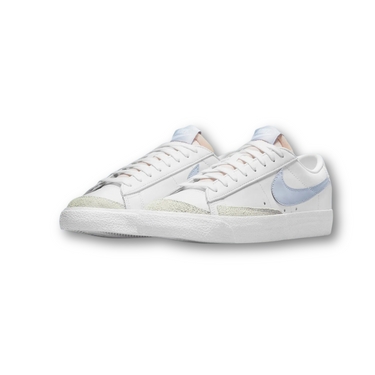 Nike Blazer Low Ghost (Women's)