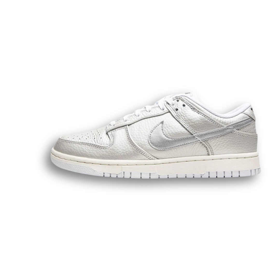 Nike Dunk Low Metallic Silver Men's