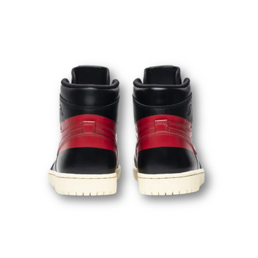 Air Jordan 1 Retro High OG Defiant Couture