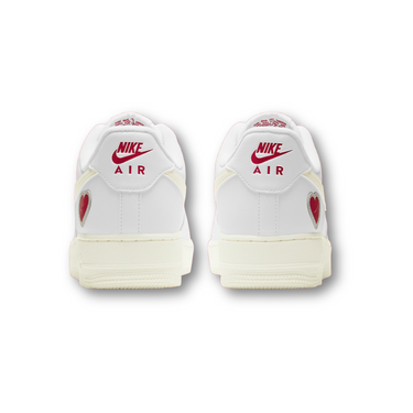 Nike Air Force 1 Low Valentine’s Day (2021)