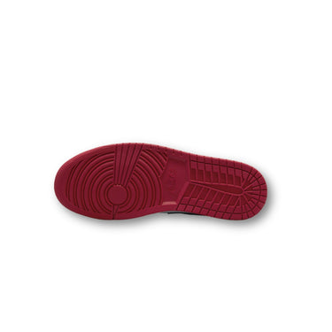 Air Jordan 1 Low Bred Toe