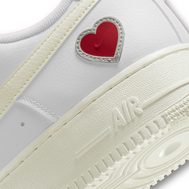 Nike Air Force 1 Low Valentine’s Day (2021)