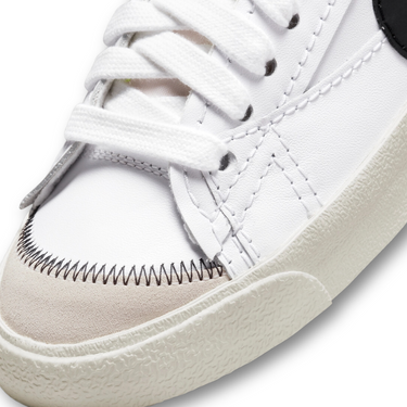 Nike Blazer Low 77 Jumbo White Black Sail (W)