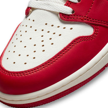 Jordan 1 Retro High OG Chicago Lost and Found