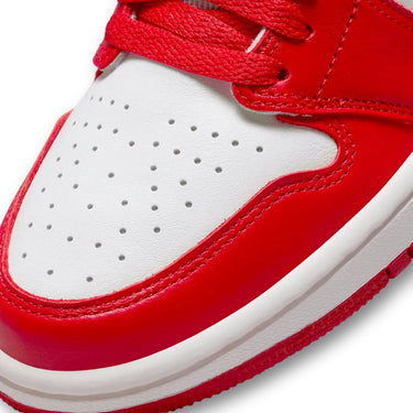 Jordan 1 Retro High OG Varsity Red (W)