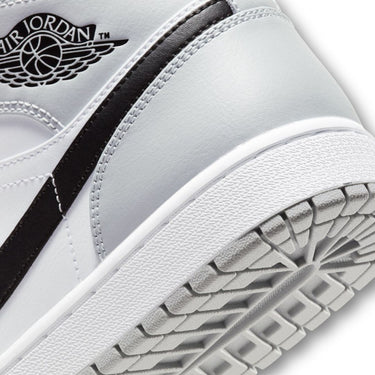 Jordan 1 Mid Light Smoke Grey