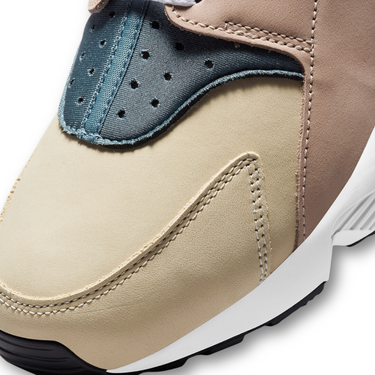 Nike Air Huarache Escape (2021)