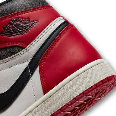 Jordan 1 Retro High OG Chicago Lost and Found