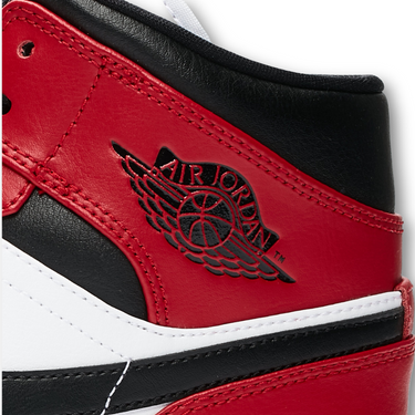 Air Jordan 1 Mid Chicago Toe